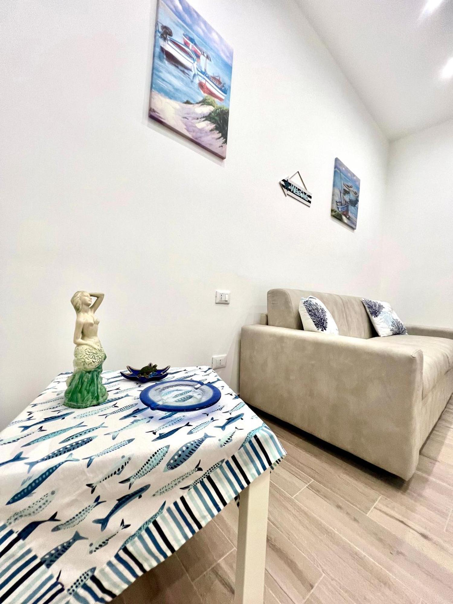 La Barca Sul Mare Apartment Палермо Екстериор снимка