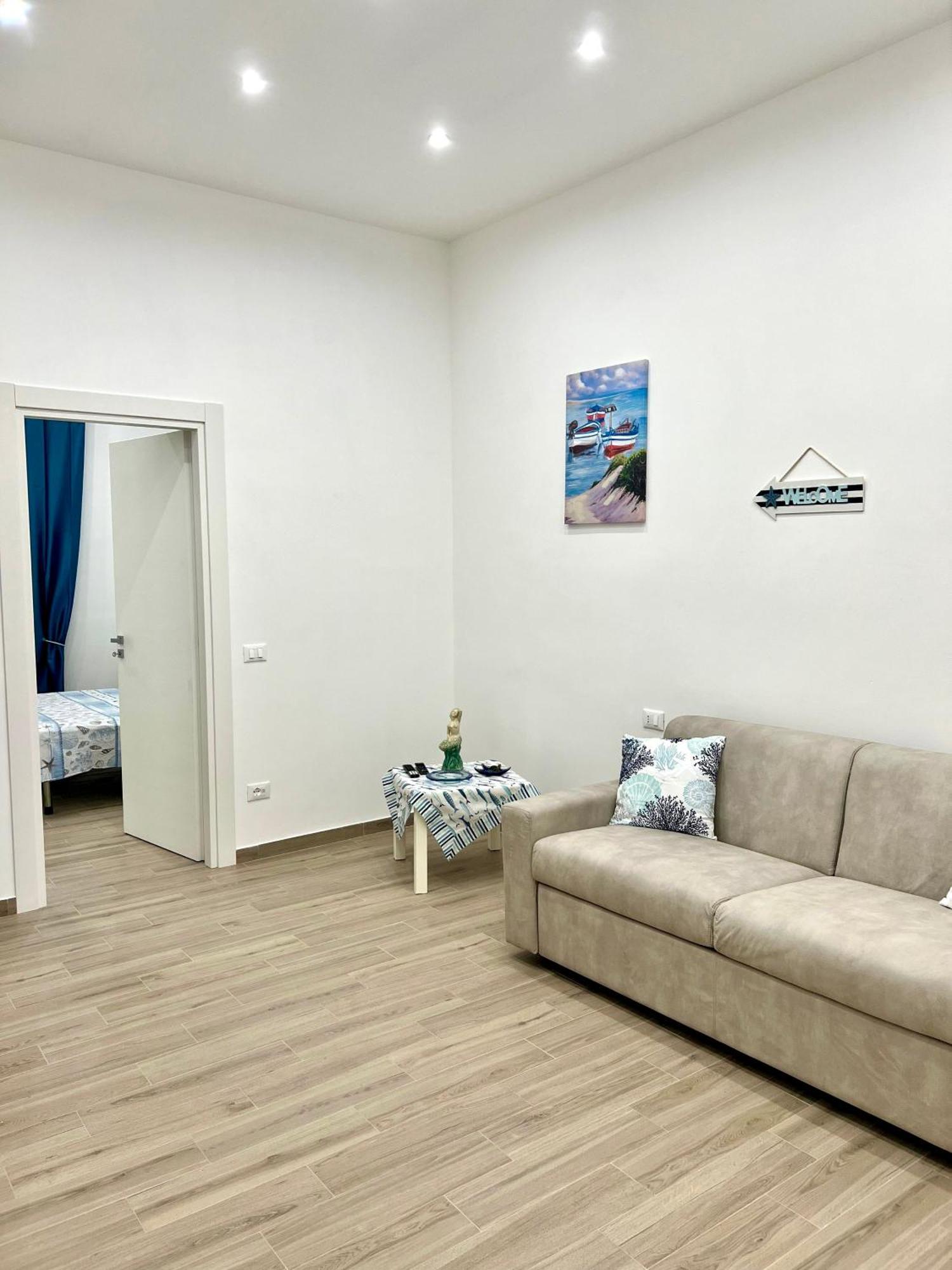 La Barca Sul Mare Apartment Палермо Екстериор снимка