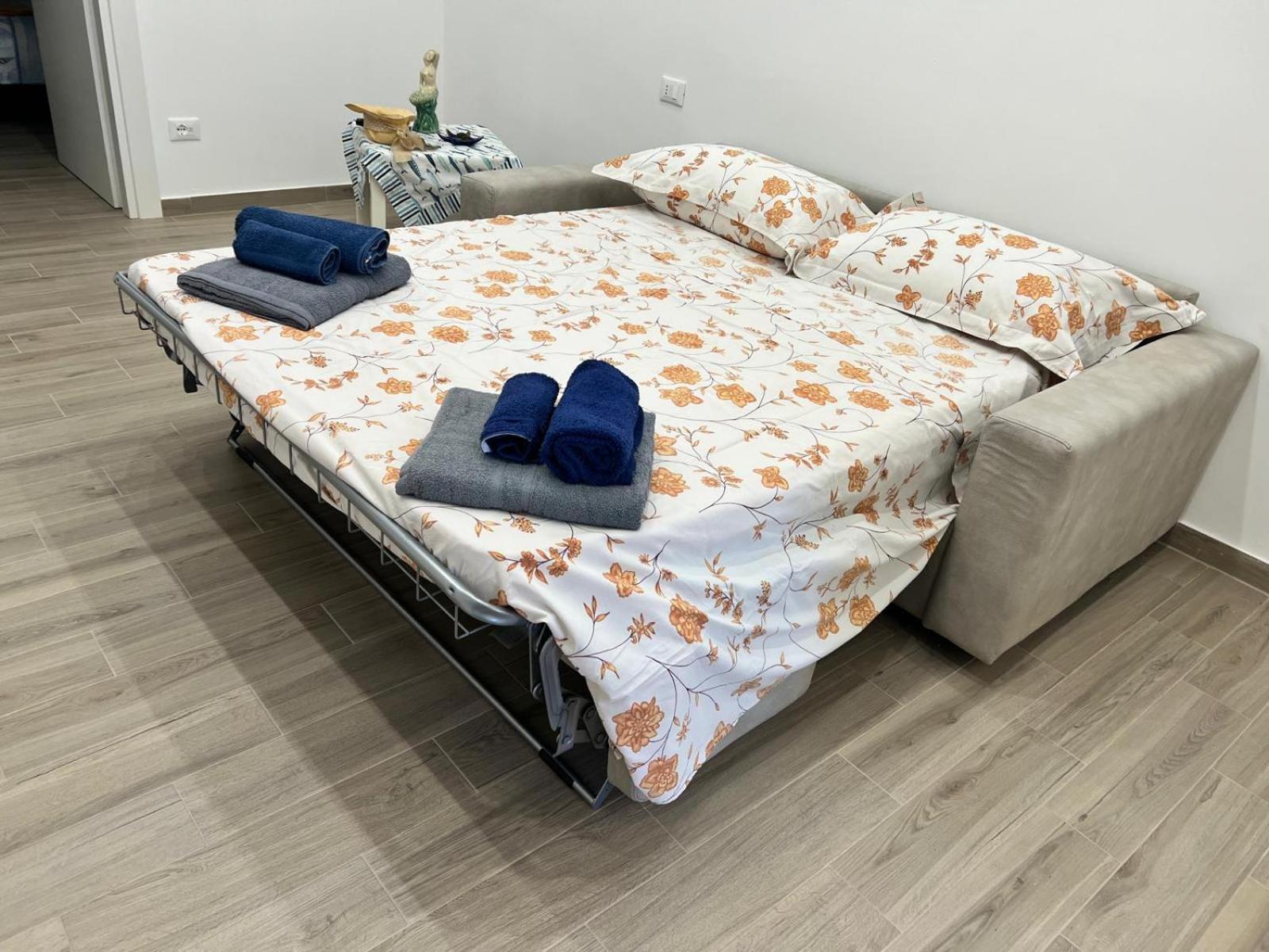La Barca Sul Mare Apartment Палермо Екстериор снимка