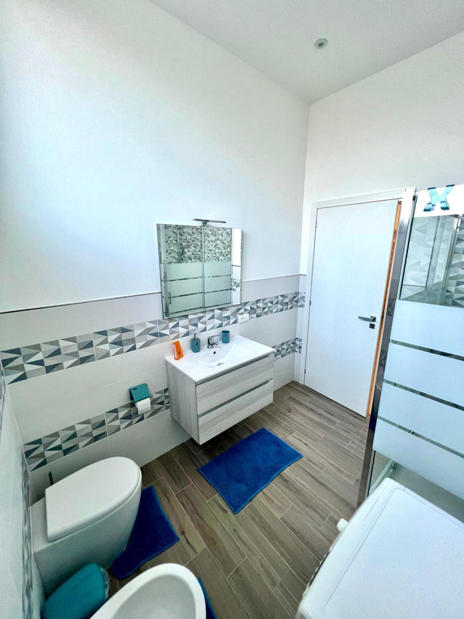 La Barca Sul Mare Apartment Палермо Екстериор снимка