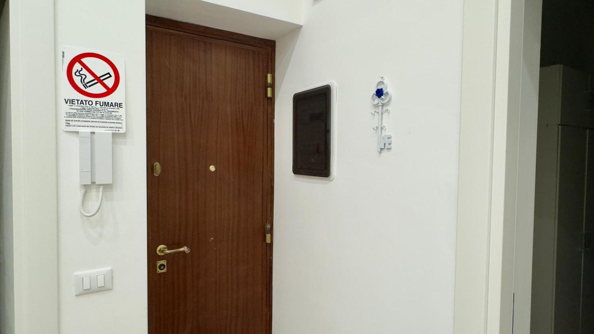 La Barca Sul Mare Apartment Палермо Екстериор снимка